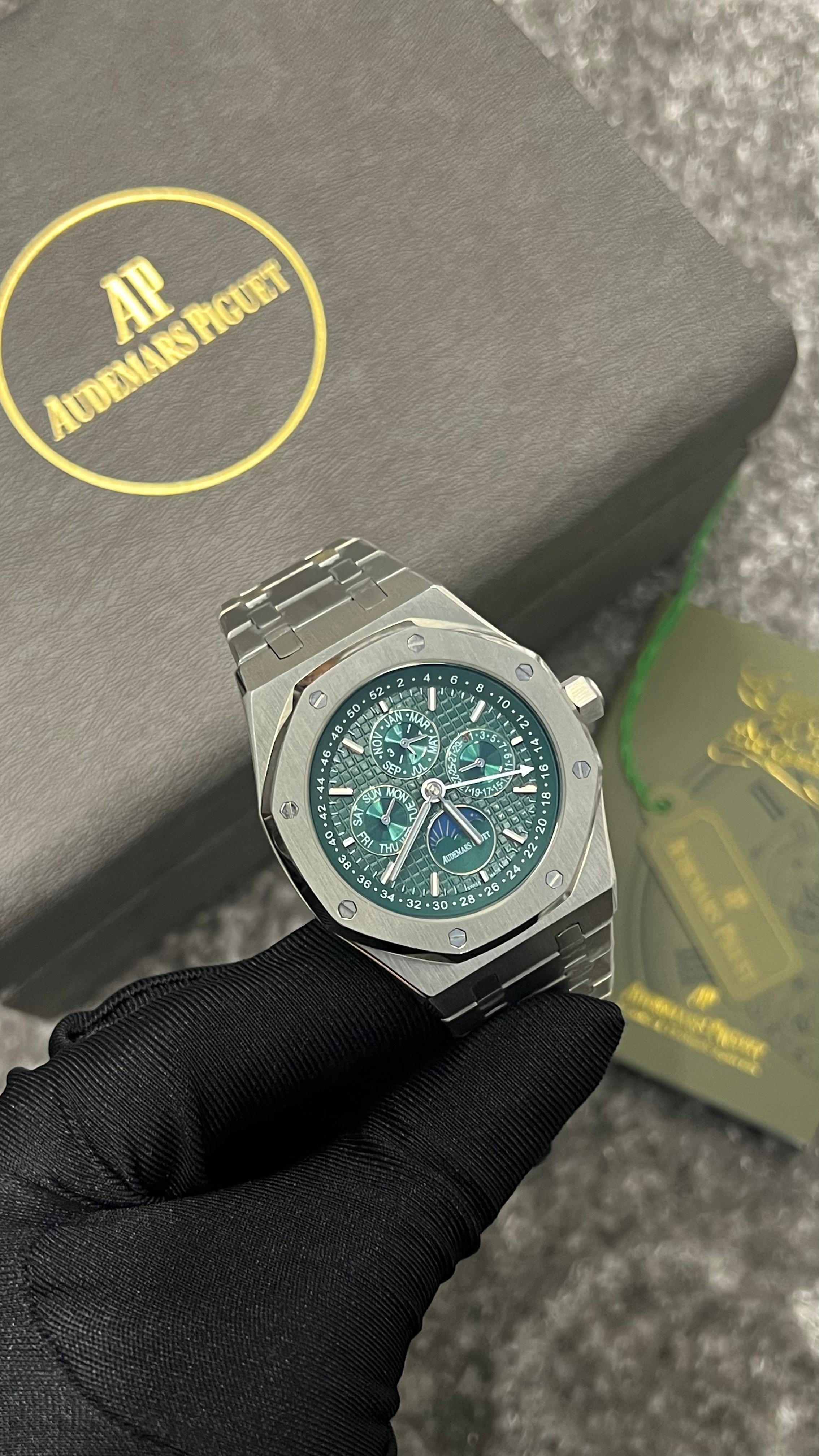AUDEMARS PIGUET  AUTOMATIC  PERPETUAL CALENDAR
