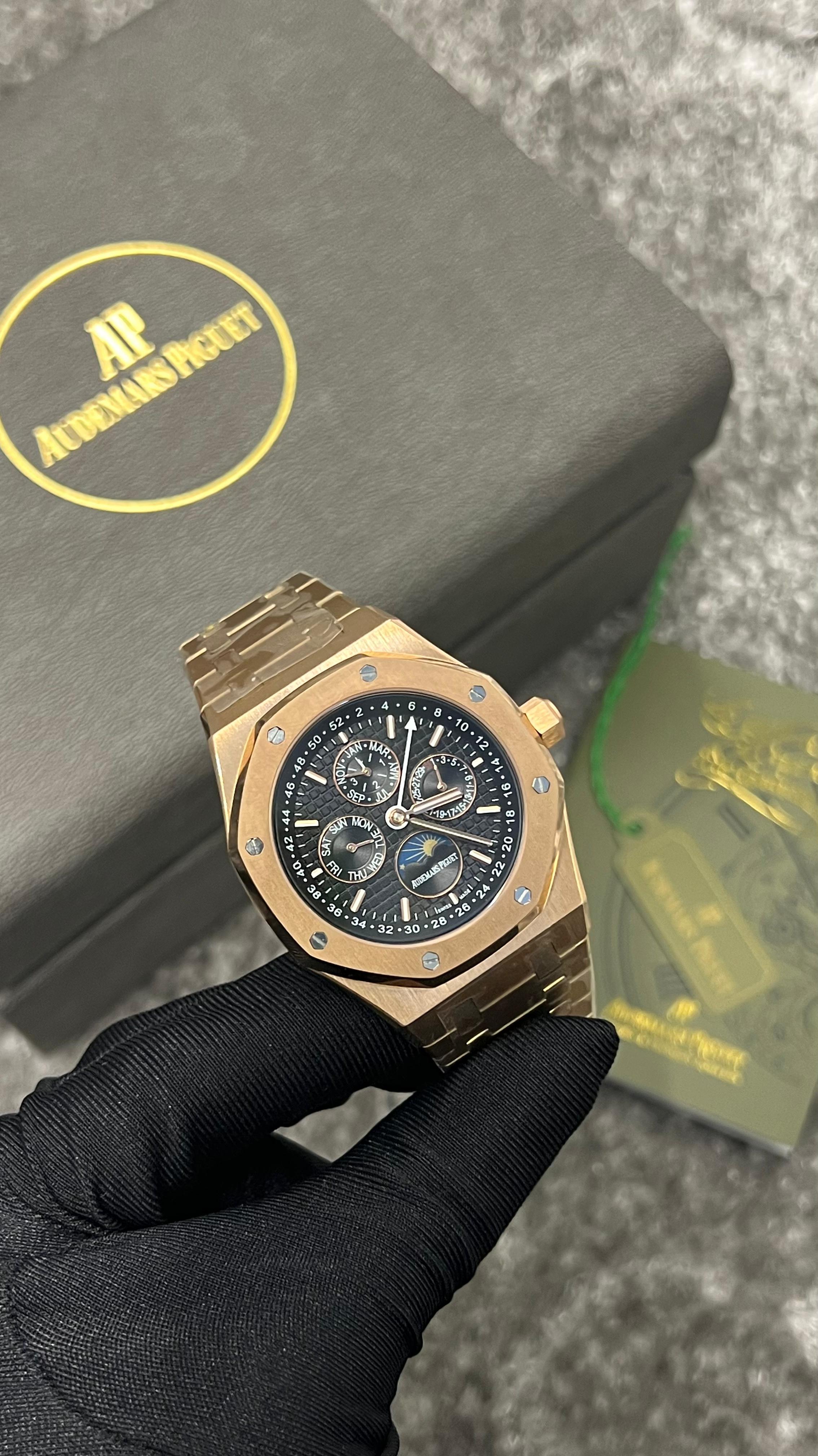AUDEMARS PIGUET  AUTOMATIC  PERPETUAL CALENDAR