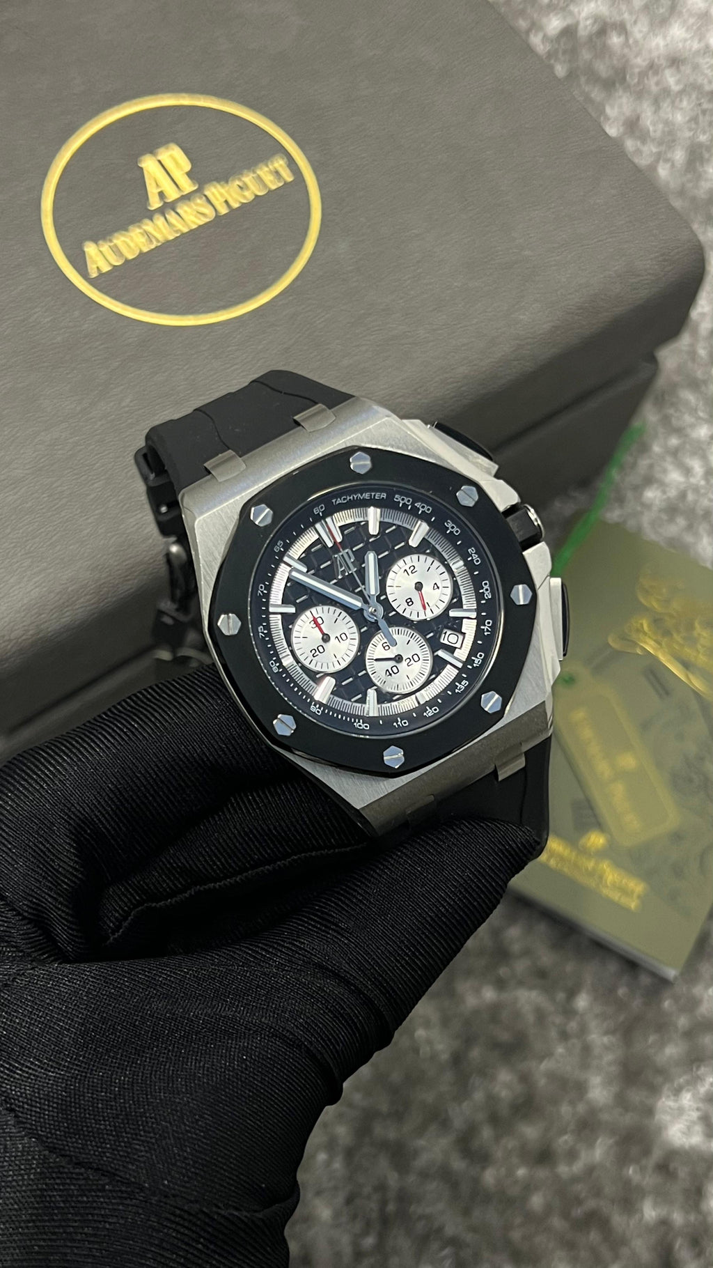 AUDEMARS PIGUET  CHRONOGRAPH  QUARTZ
