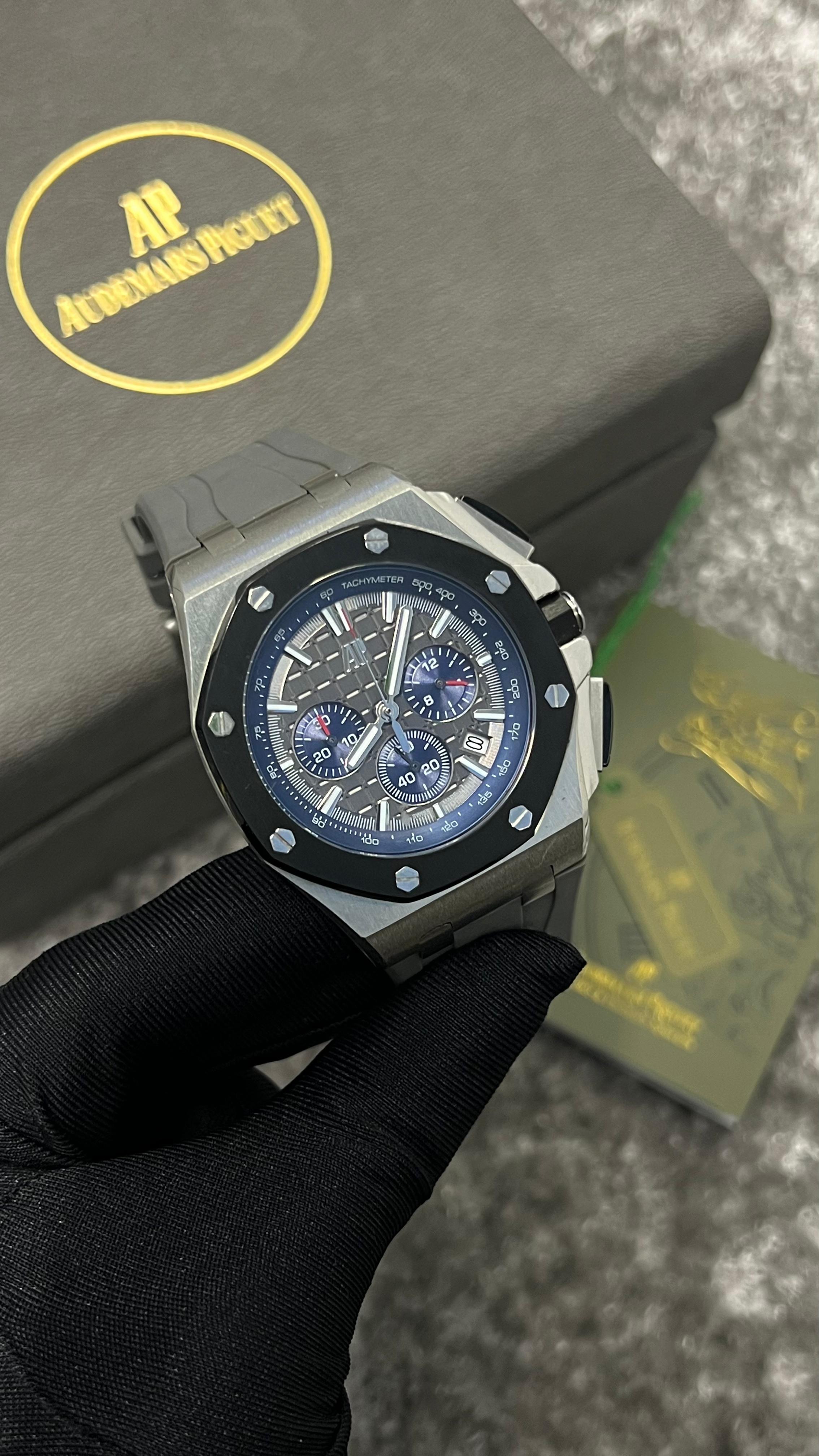 AUDEMARS PIGUET  CHRONOGRAPH  QUARTZ